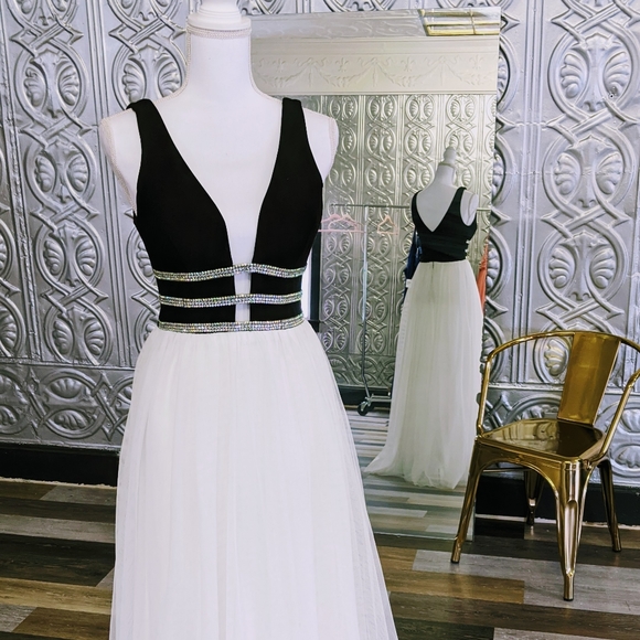 Blondie Nites Dresses & Skirts - Black & White Plunging Neckline Dress